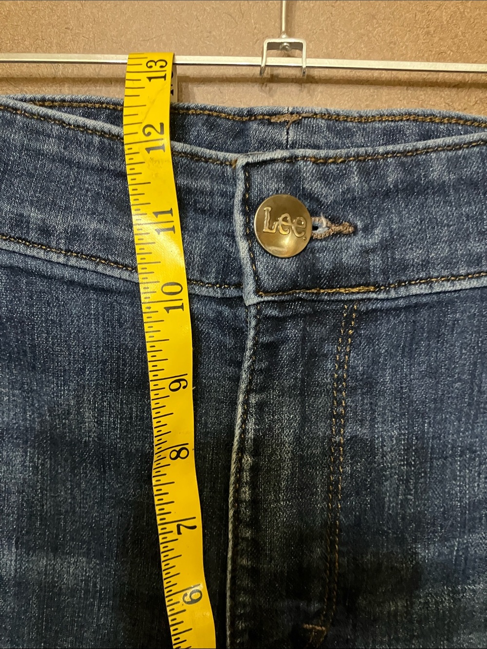 Lee Women's Straight Leg Jeans in Dark Blue - Picture 8 of 10
